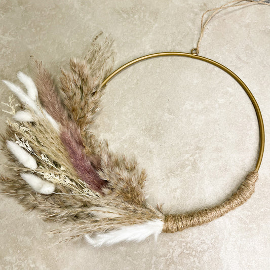 Pampas grass hoop/wreath